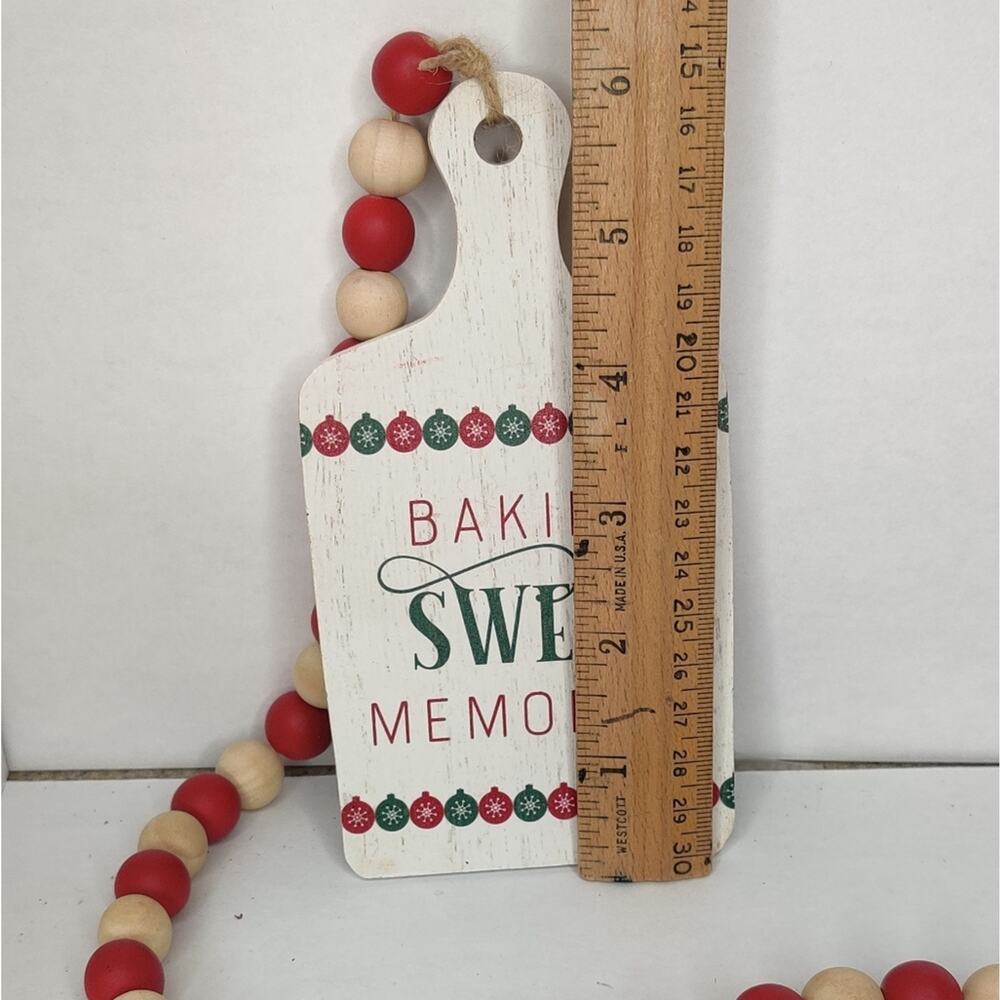 Gingerbread Tiered Tray Beads Garland Swag DecorBaking Sweet Memories Christmas - Picture 6 of 10